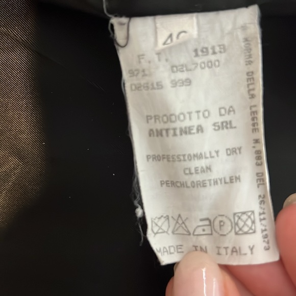 Emporio Armani floor length fitted black wool coat size 40 EUR, US 6 - Picture 11 of 14